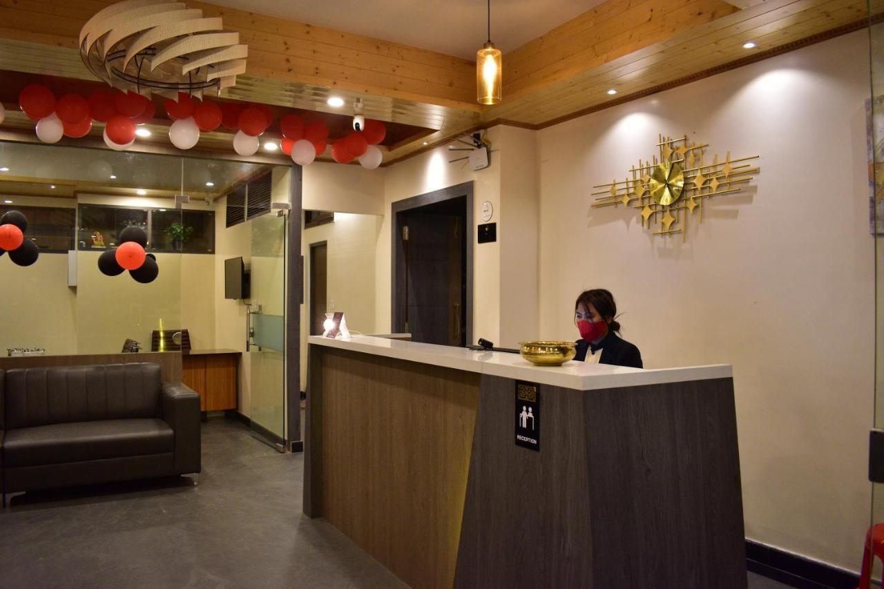 Hotel Montana Vyoo Namchi Экстерьер фото